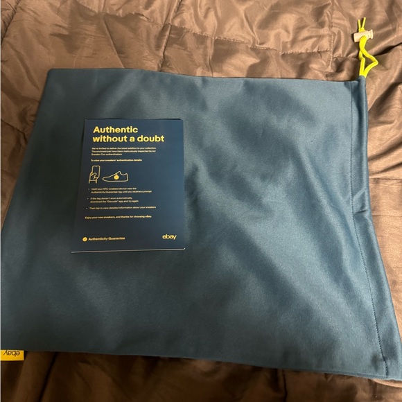 Size 13.5 - adidas Yeezy Boost 350 V2 Low Black Non-Reflective - Picture 6 of 6